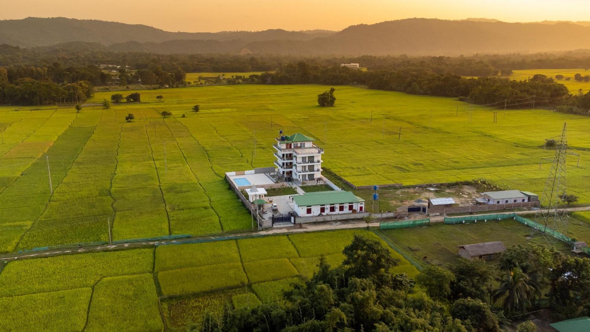 The Kaziranga Address 호텔 외부 사진